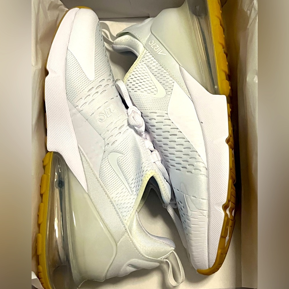 Nike air make 270